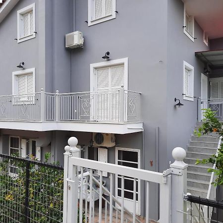 Apartamento Nick & Jerry Grizata Exterior foto
